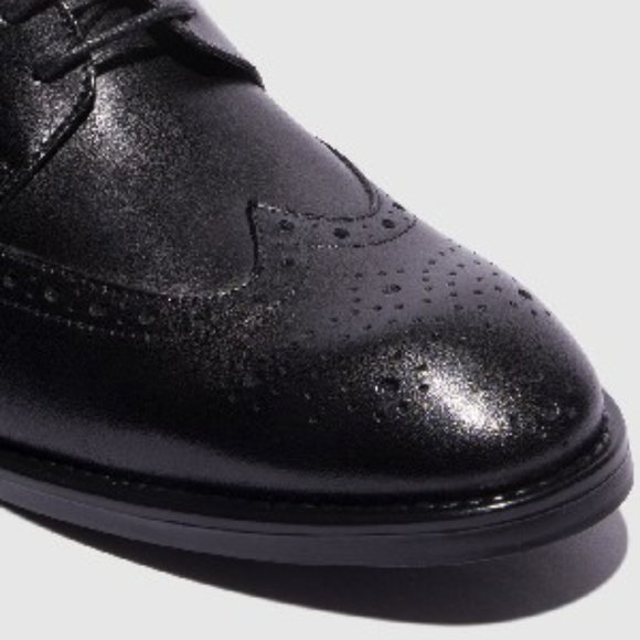 Mens' Black Shoe Size US 10 EUR 43 - Picture 2 of 4